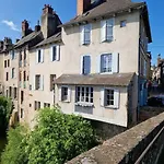 Au Pont Vieux 9 Personnes
