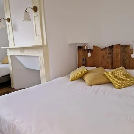 Casa de Férias Au Pont Vieux 9 Personnes *