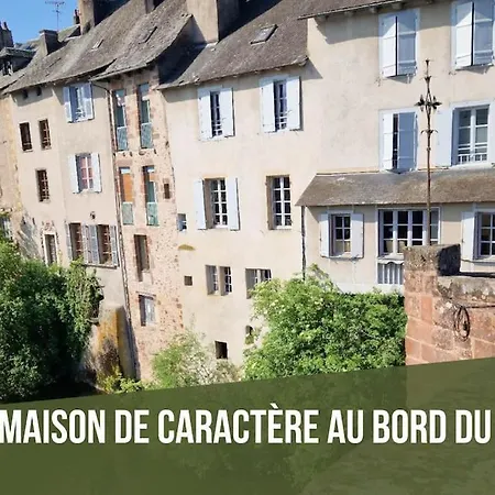 Nyaraló Au Pont Vieux 9 Personnes Espalion