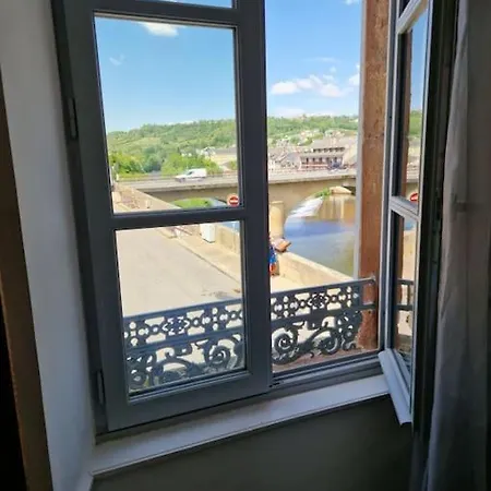 Au Pont Vieux 9 Personnes
