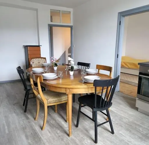 Casa de Férias Au Pont Vieux 9 Personnes *