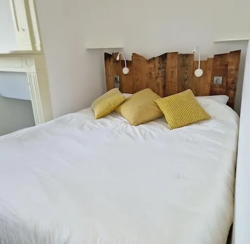 Casa de Férias Au Pont Vieux 9 Personnes