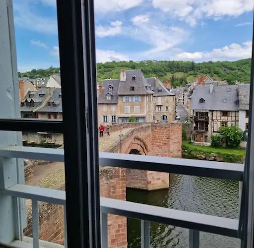 Au Pont Vieux 9 Personnes Casa de Férias *