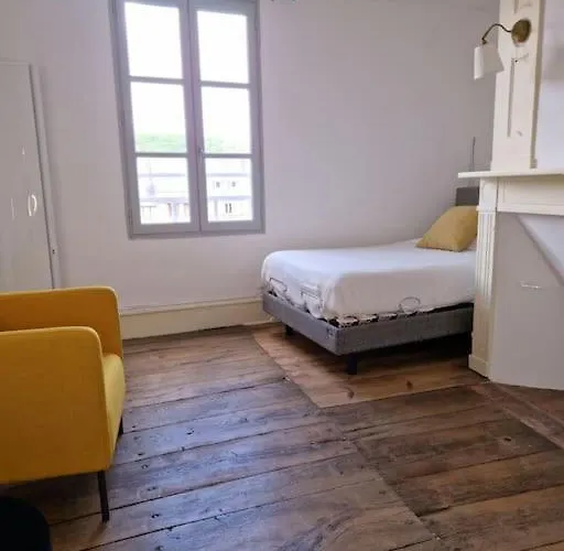 Au Pont Vieux 9 Personnes